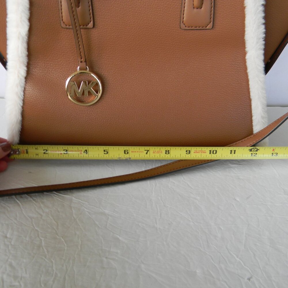 NWT MICHAEL KORS AVRIL LARGE LUGGAGE/SHERPA LEATHER SATCHEL CROSSBODY BAG - Picture 3 of 9
